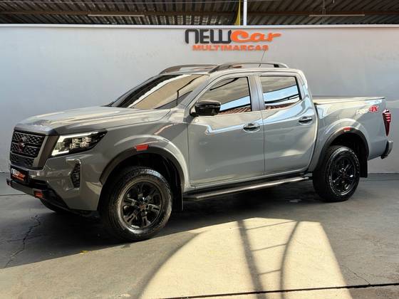 NISSAN FRONTIER 2.3 16V TURBO DIESEL PRO4X CD 4X4 AUTOMÁTICO